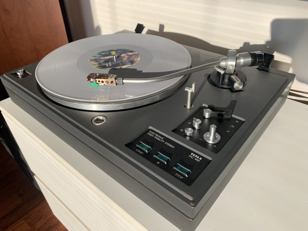 Starostlivosť o platne - čistenie 1 Tesla MC400