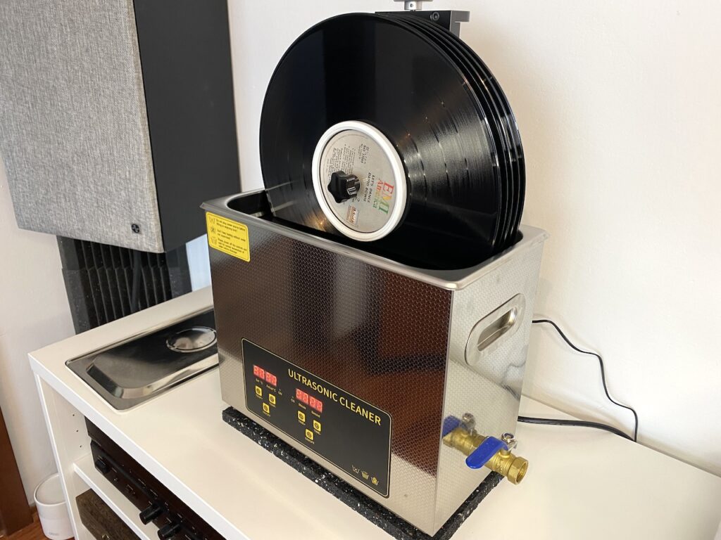 Starostlivosť o platne - čistenie 6 Pranie gramofónových platni ultrazvukom