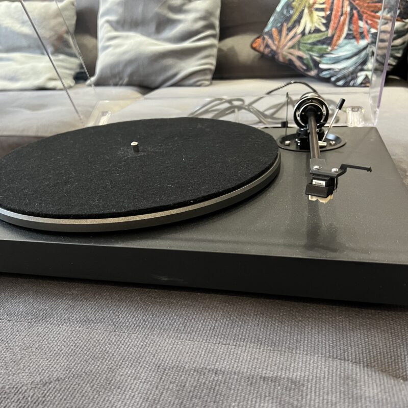Pro-Ject 1 / Tesla NC500