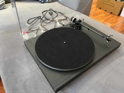 Pro-Ject 1 / Tesla NC500